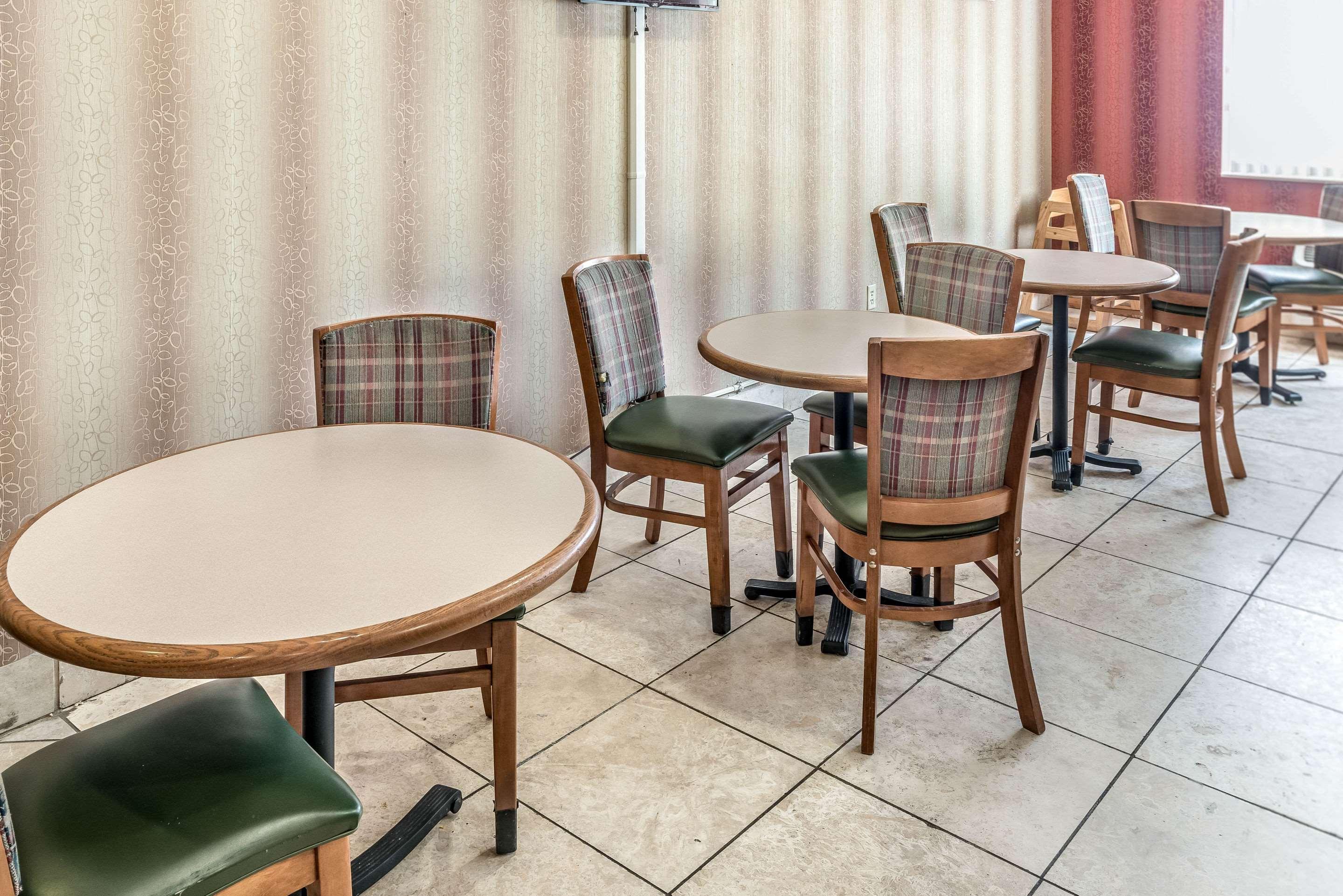 Quality Inn & Suites Mankato Exterior photo